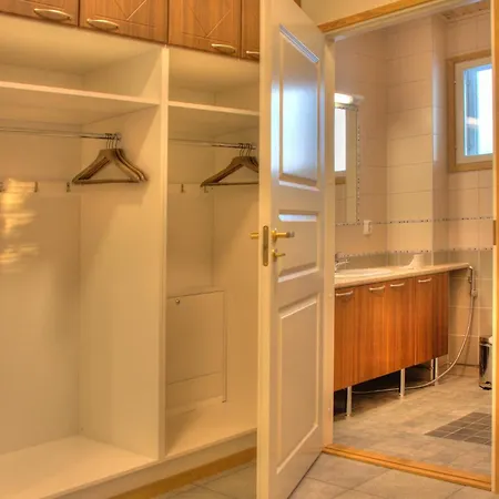 Puustilanranta 4 A